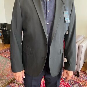 Classic Black Men's Suit size 42s Pants size 34”